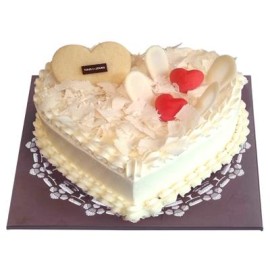 White Heart Cake by Tous les Jours